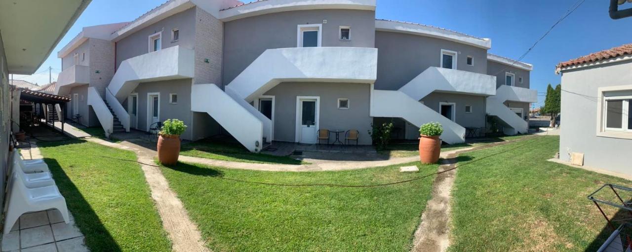 Hotel Loga Tycheron Exterior photo