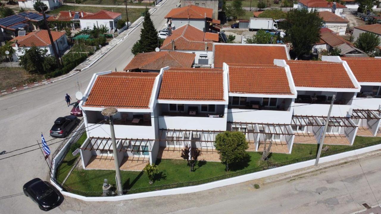 Hotel Loga Tycheron Exterior photo
