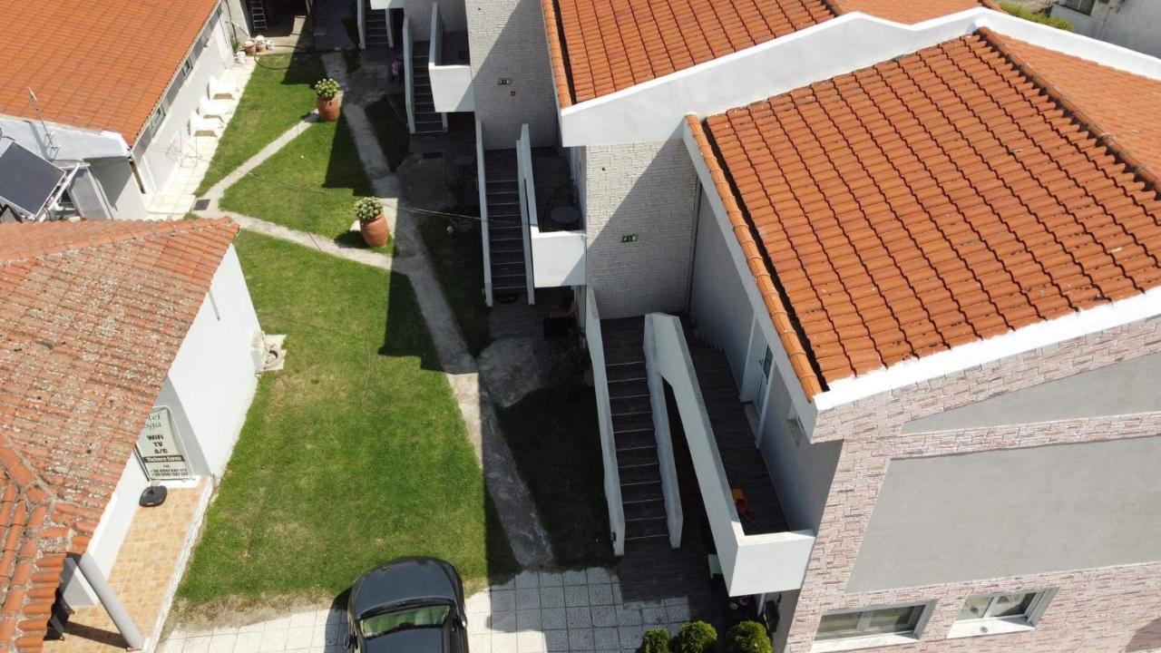 Hotel Loga Tycheron Exterior photo